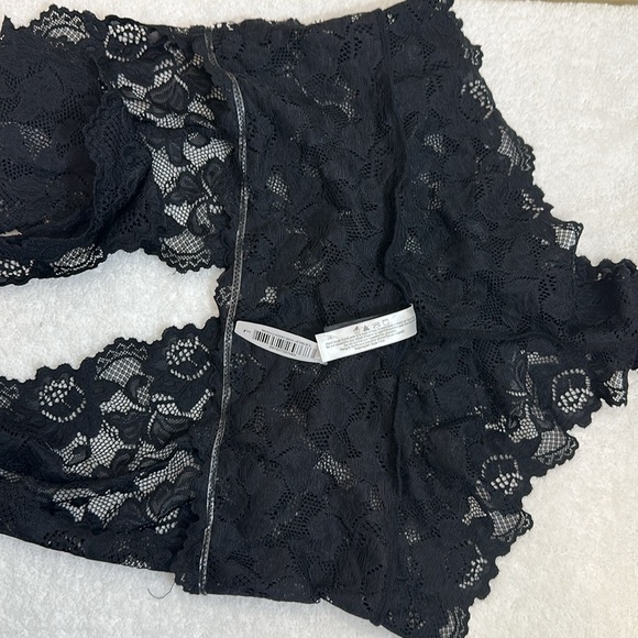 NWT Adore me women's lace halter neck open back scallop trim comfortable lin… - Picture 7 of 9